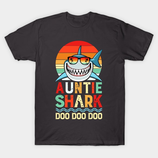 Auntie Shark. T-Shirt by Satic